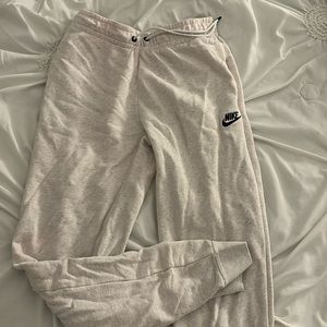 Nike Joggers